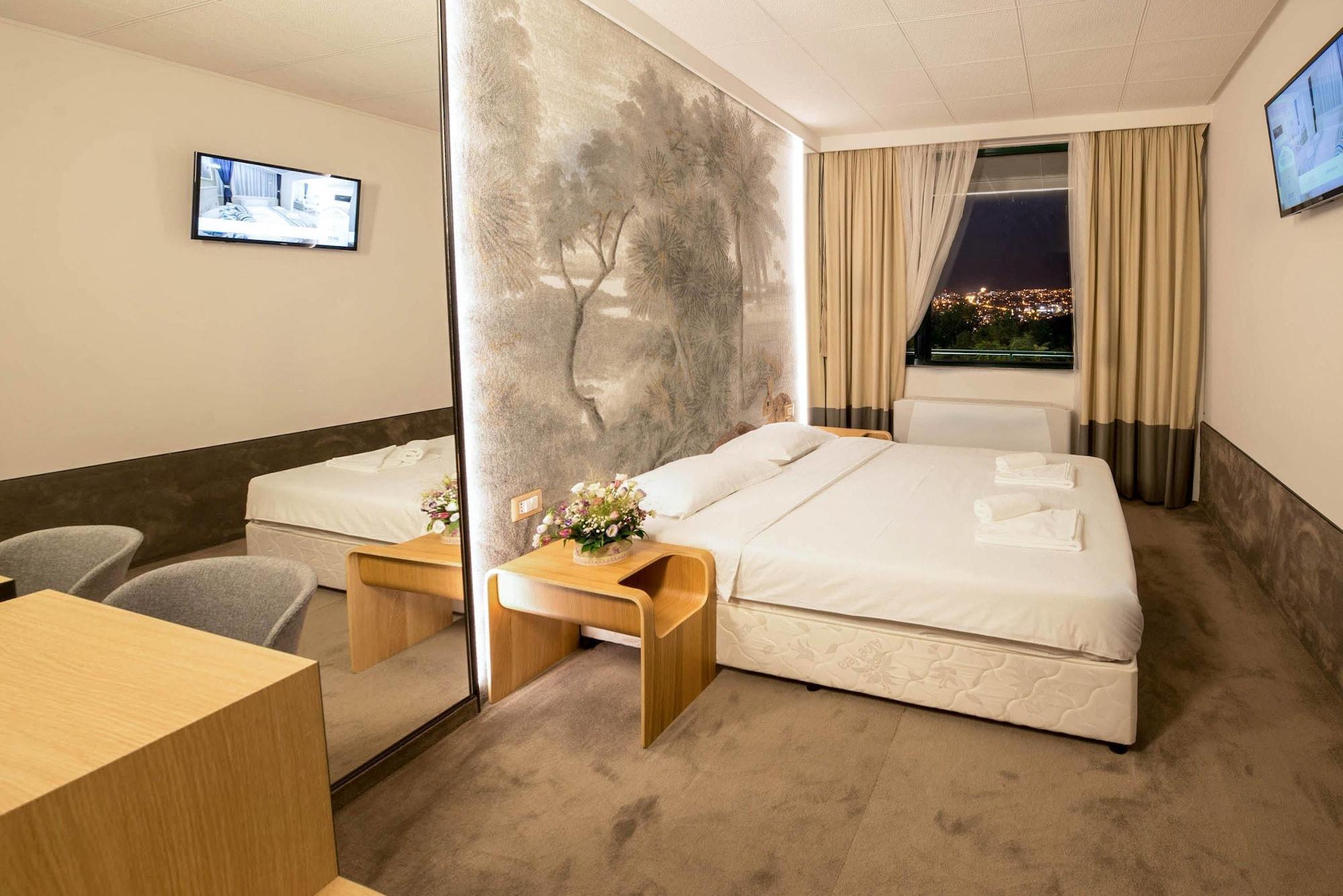 Park Hotel Raya Garden - Free Parking Veliko Tŭrnovo Eksteriør bilde