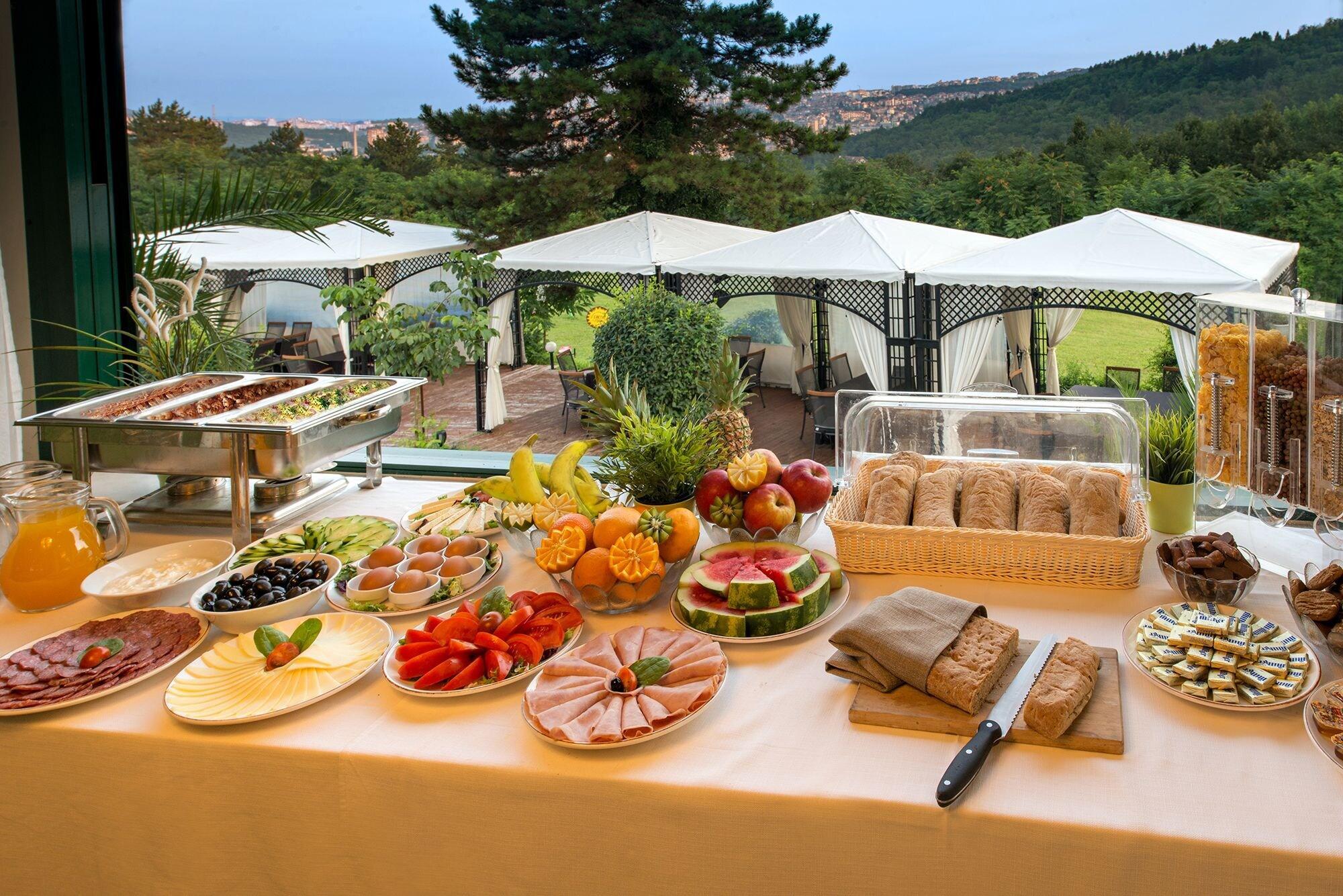 Park Hotel Raya Garden - Free Parking Veliko Tŭrnovo Eksteriør bilde