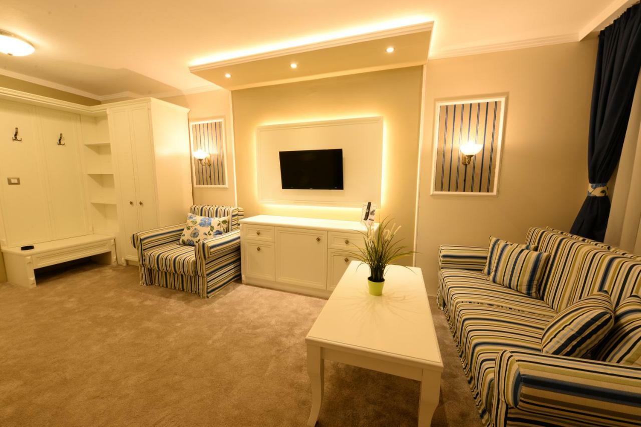 Park Hotel Raya Garden - Free Parking Veliko Tŭrnovo Eksteriør bilde