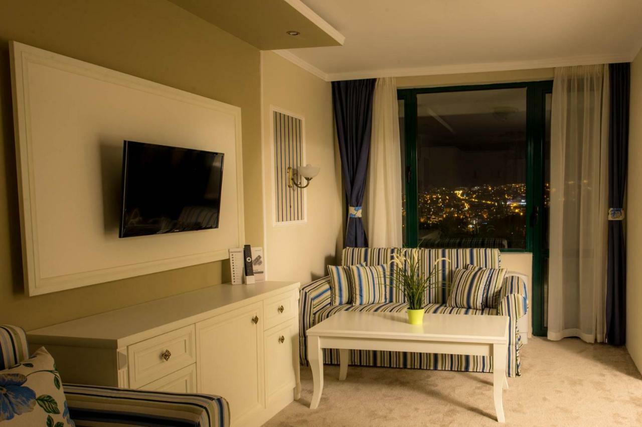 Park Hotel Raya Garden - Free Parking Veliko Tŭrnovo Eksteriør bilde